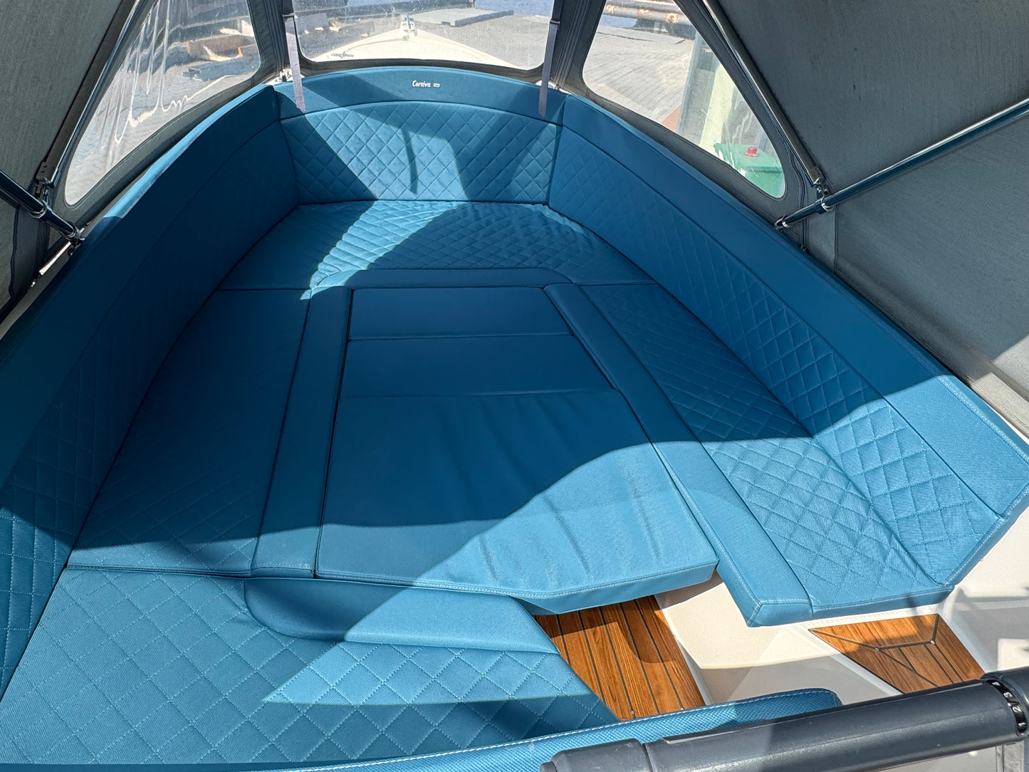Corsiva 475 New Age met Yamaha 15pk en trailer
