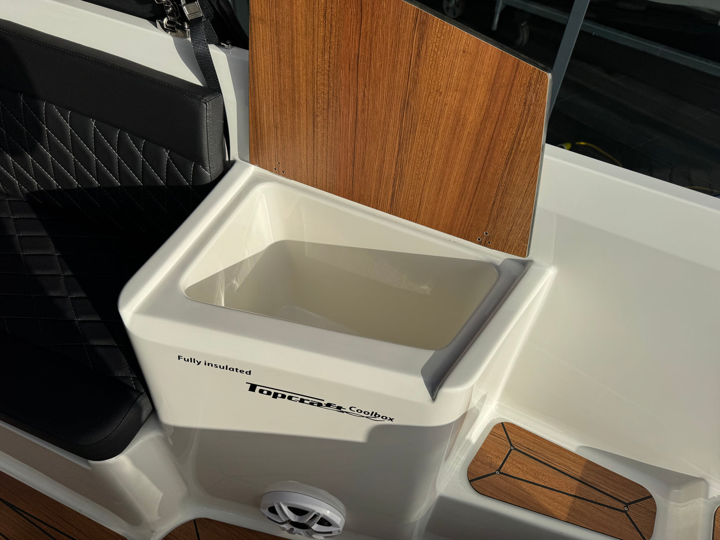 Nieuwe Topcraft 627 tender met Honda 60pk Vaarklaar
