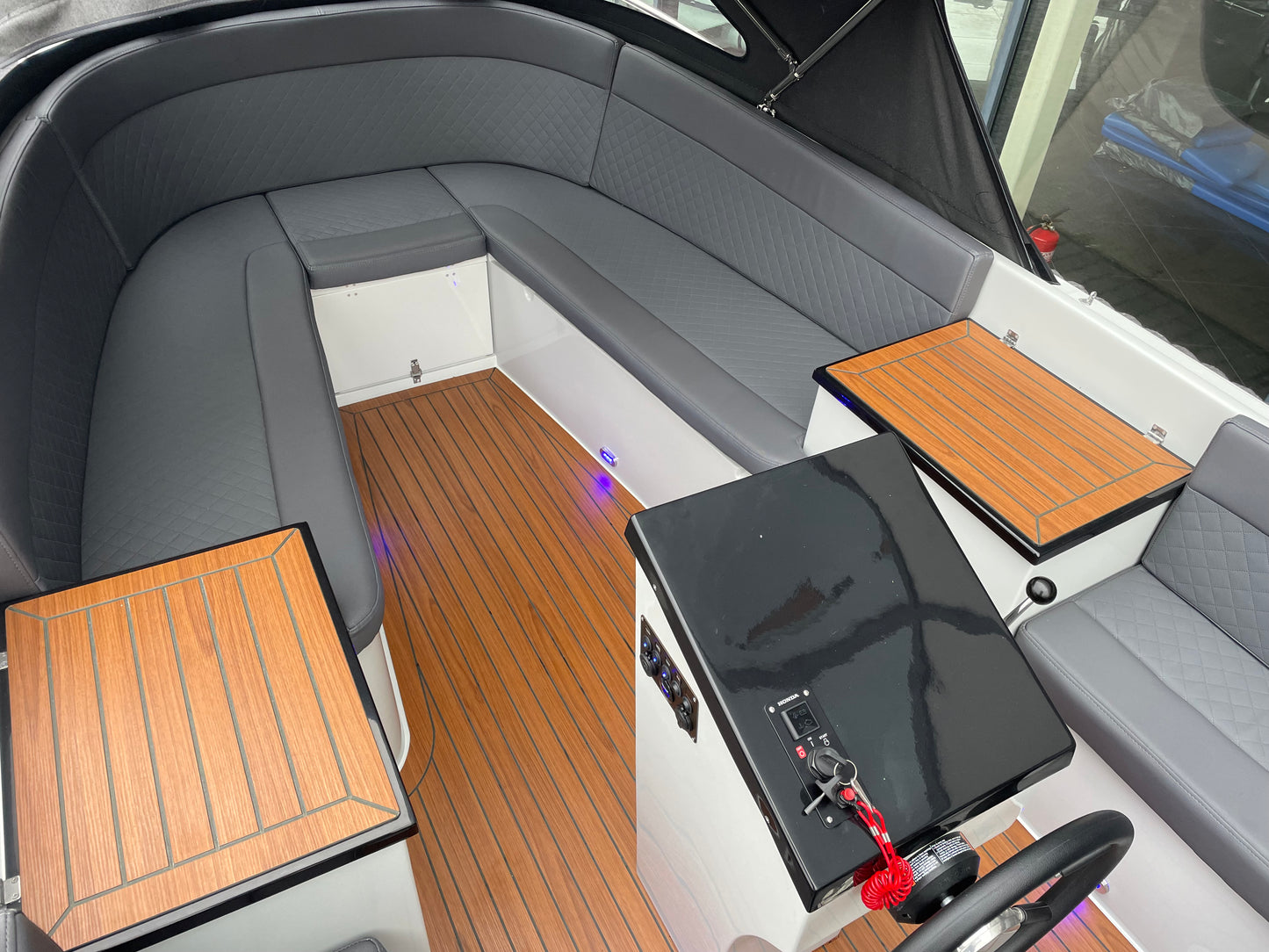 Nieuwe Vidini 630 tender met Honda 60pk Fantastische tender sloep