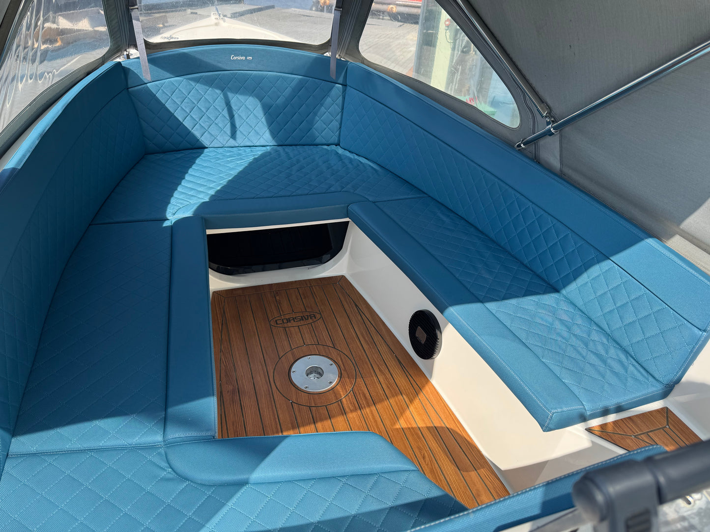Corsiva 475 New Age met Yamaha 15pk en trailer