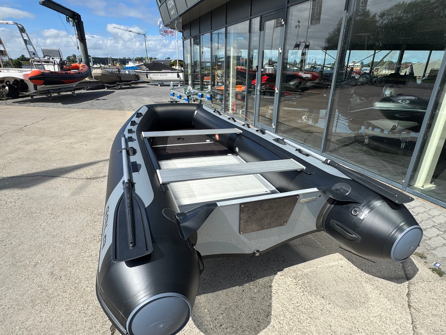 Gala F360 aluminum vlonder
