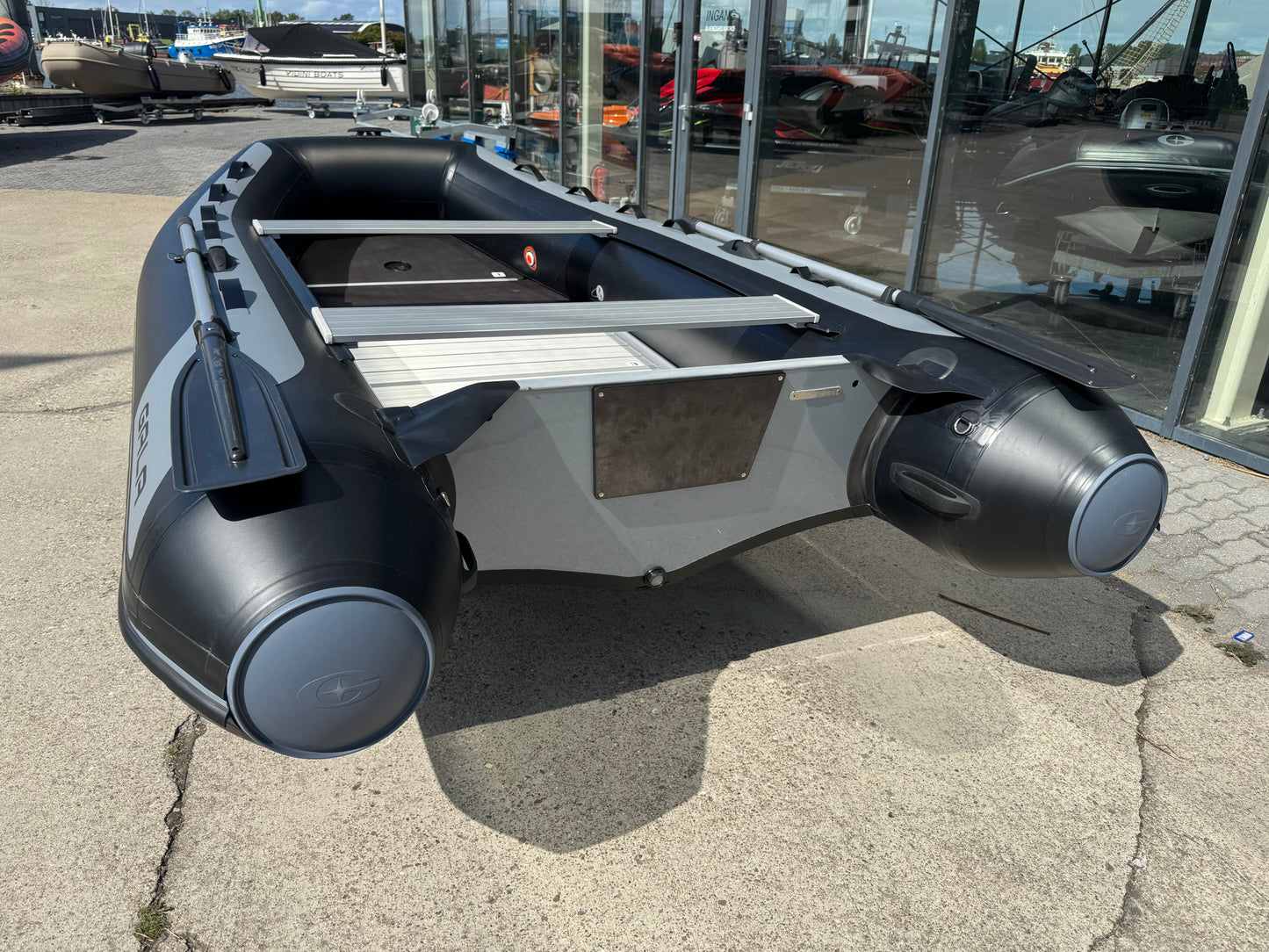 Gala F360 aluminum vlonder