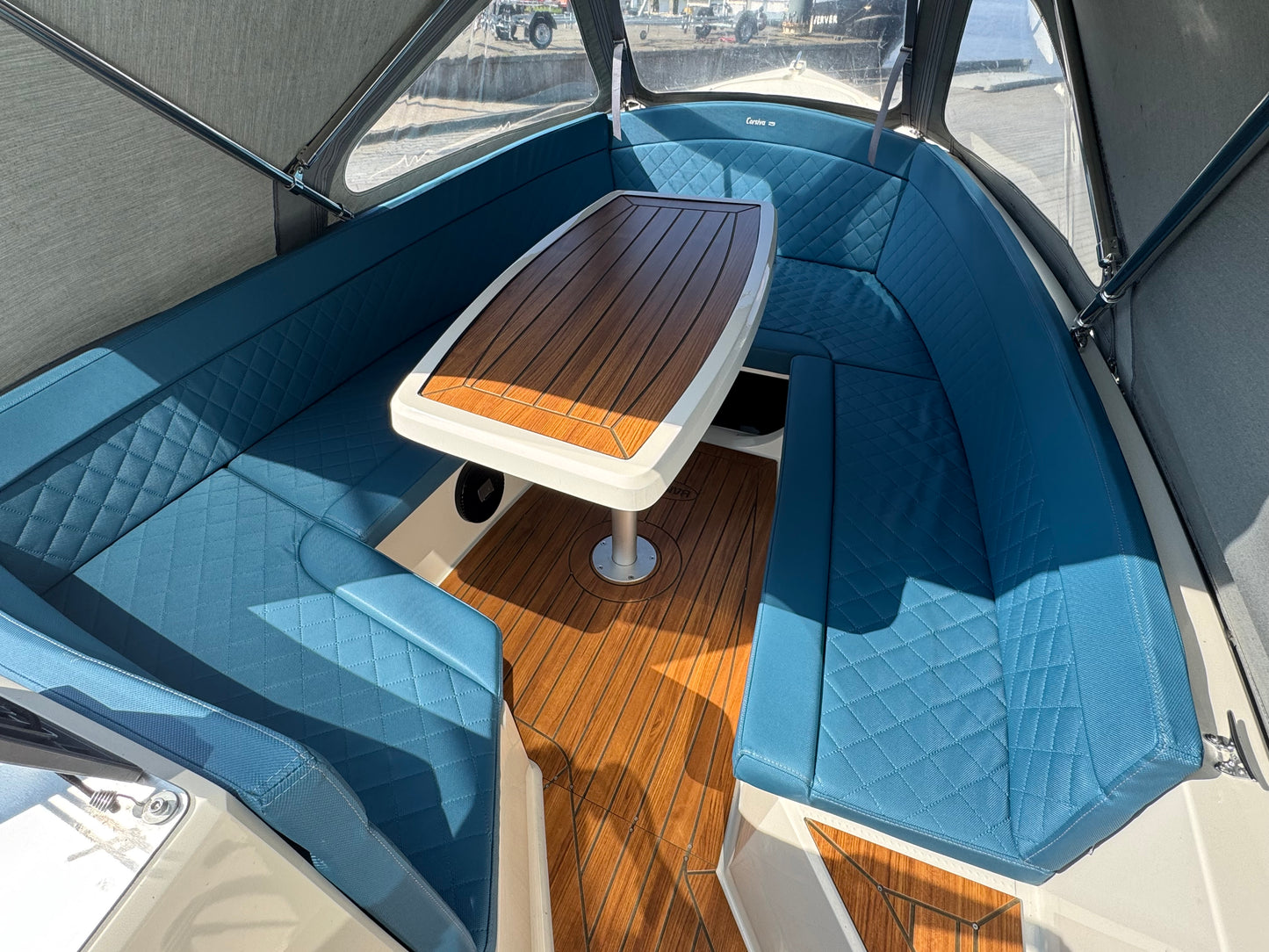Corsiva 475 New Age met Yamaha 15pk en trailer