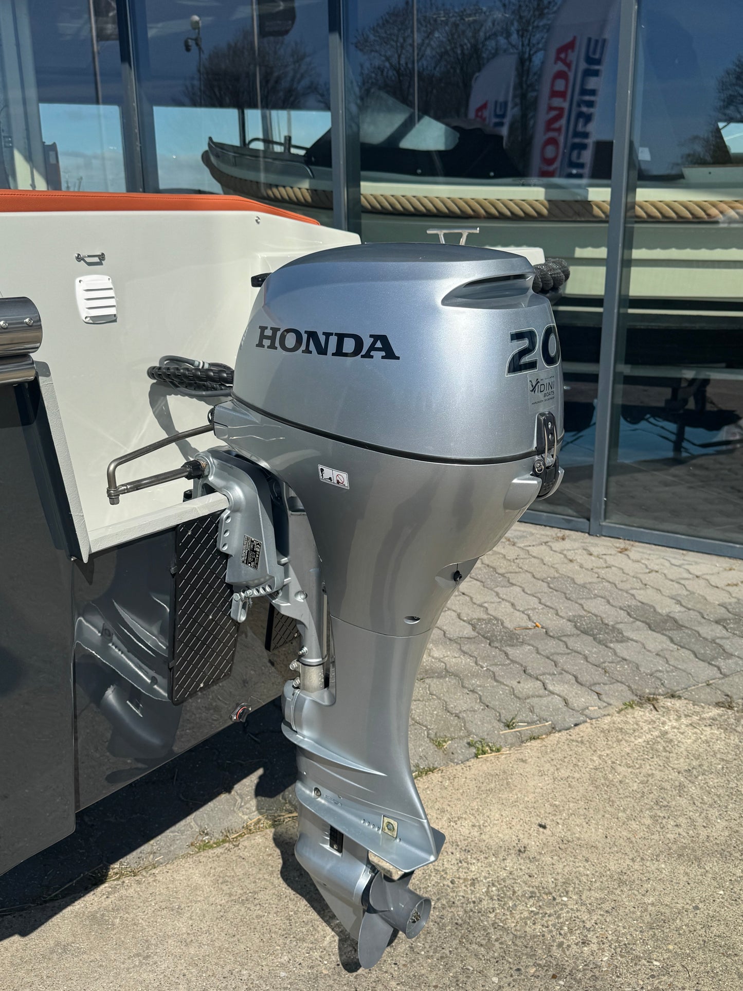 Nieuwe Vidini 490 XL met Honda 20pk