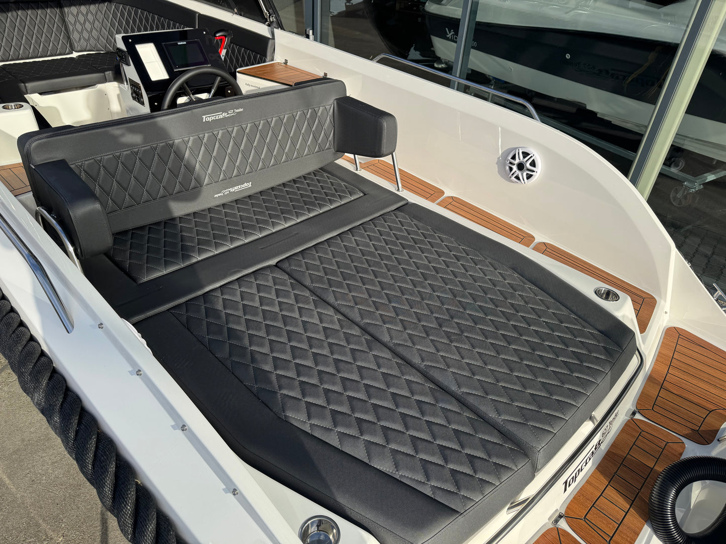Nieuwe Topcraft 627 tender met Honda 60pk Vaarklaar
