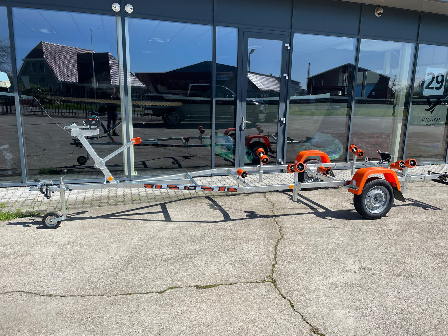 Thomas trailer 750kg *Waterdichte led* verlichting V-frame