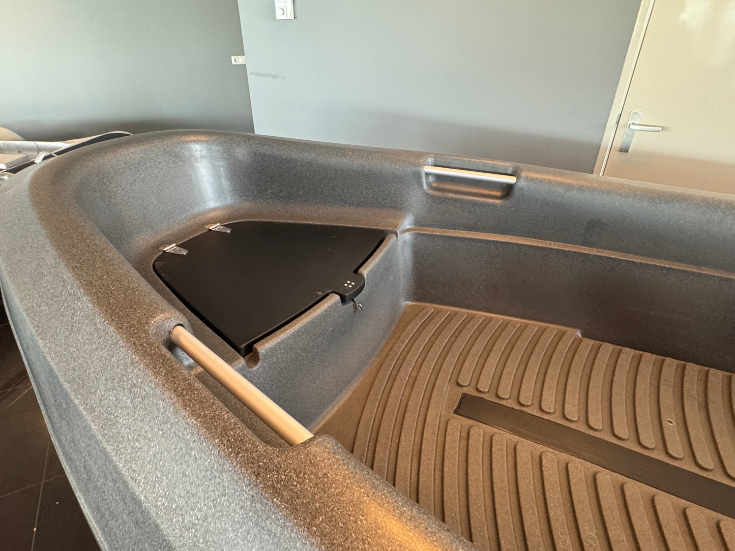 River 420 open evt met Epropulsion motor