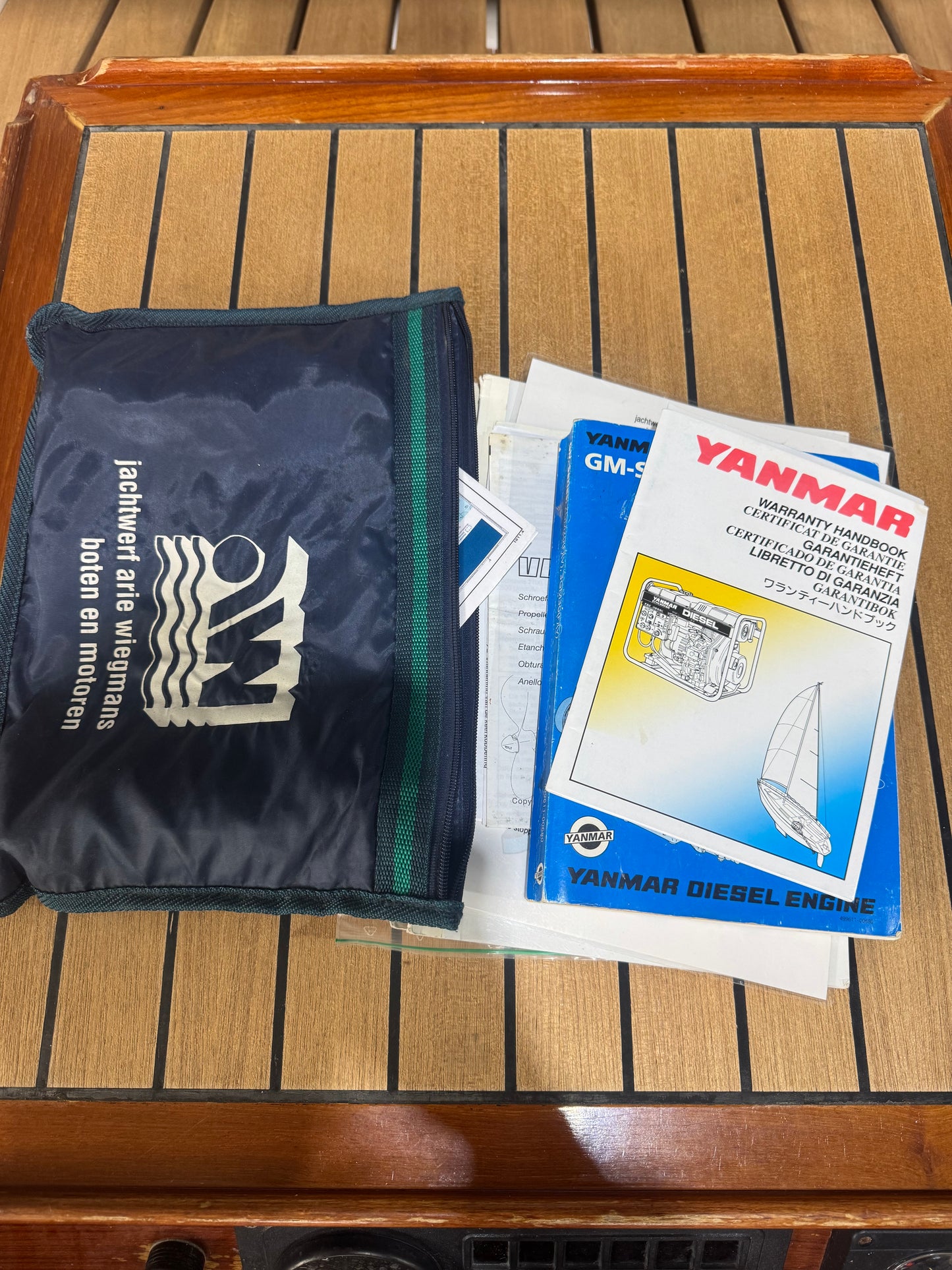 Arie Wiegmans 21 sloep met Yanmar diesel