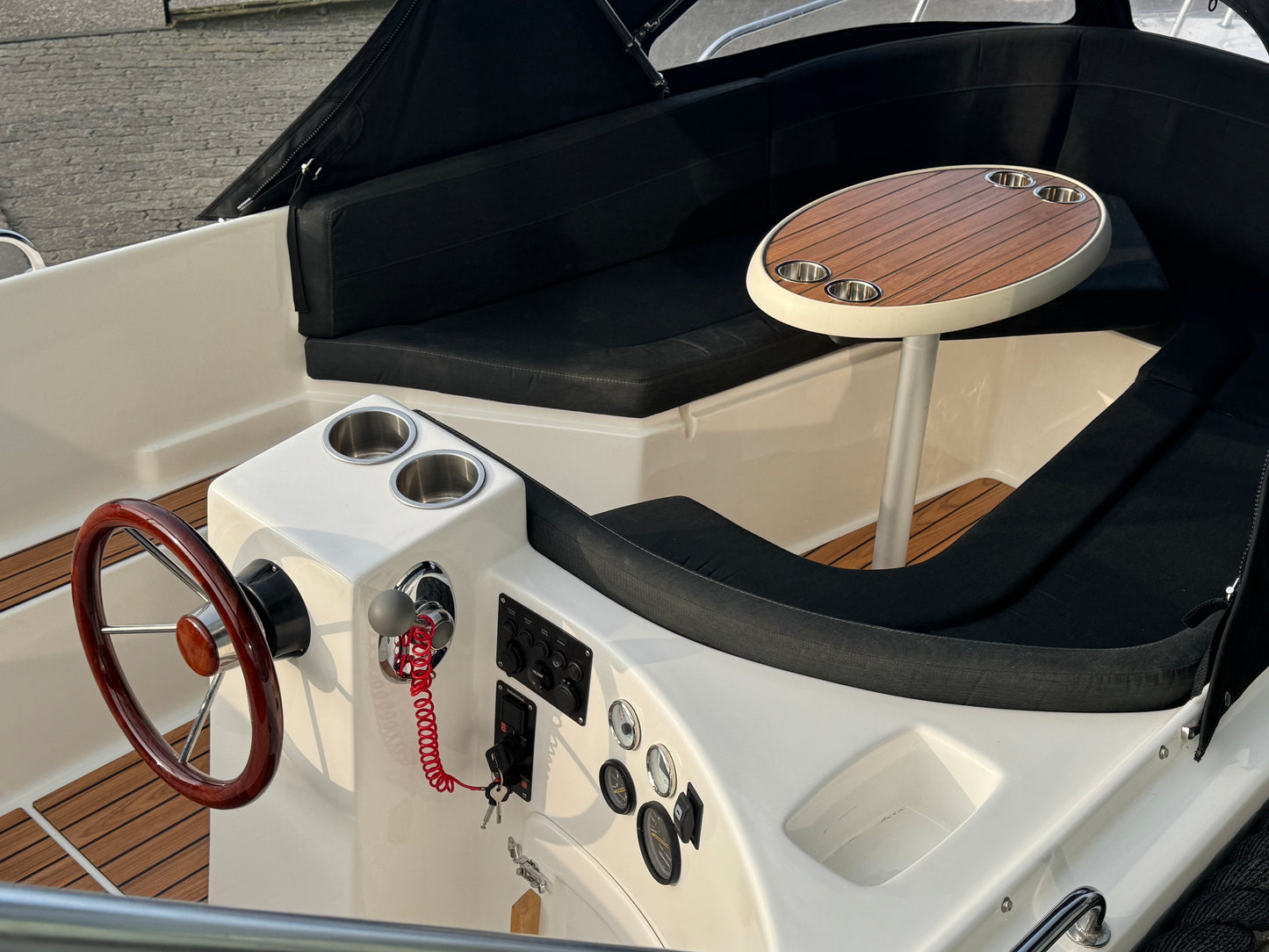 Vidini 500 sloep met Honda 50pk en Marlin trailer