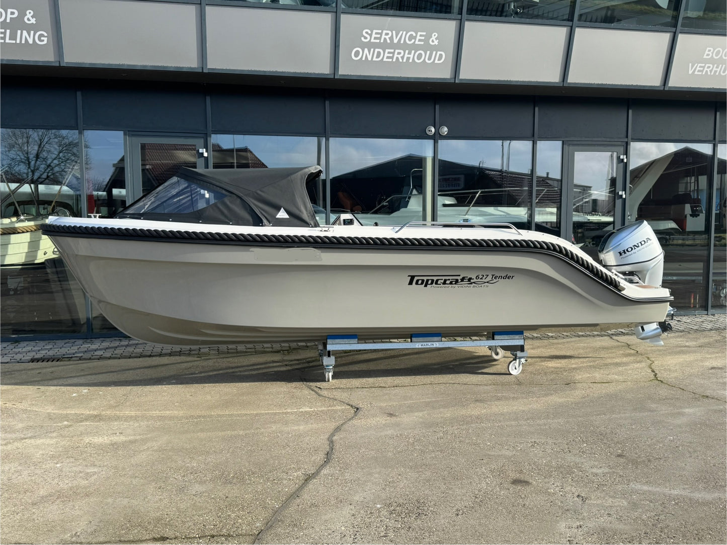 Nieuwe Topcraft 627 tender met Honda 60pk Vaarklaar