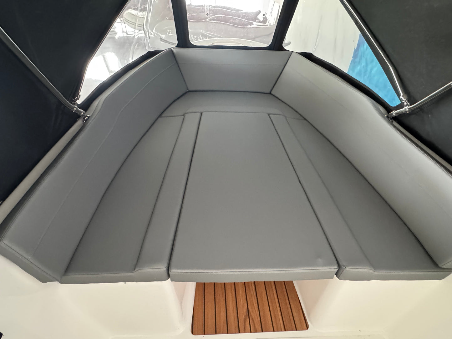 Nieuwe Vidini 530 tender met Honda 15pk