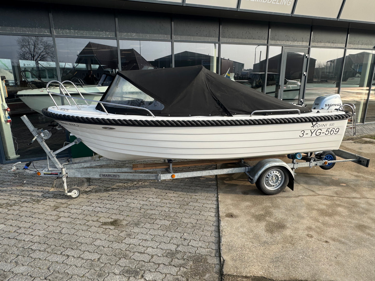 Vidini 500 sloep met Honda 50pk en Marlin trailer