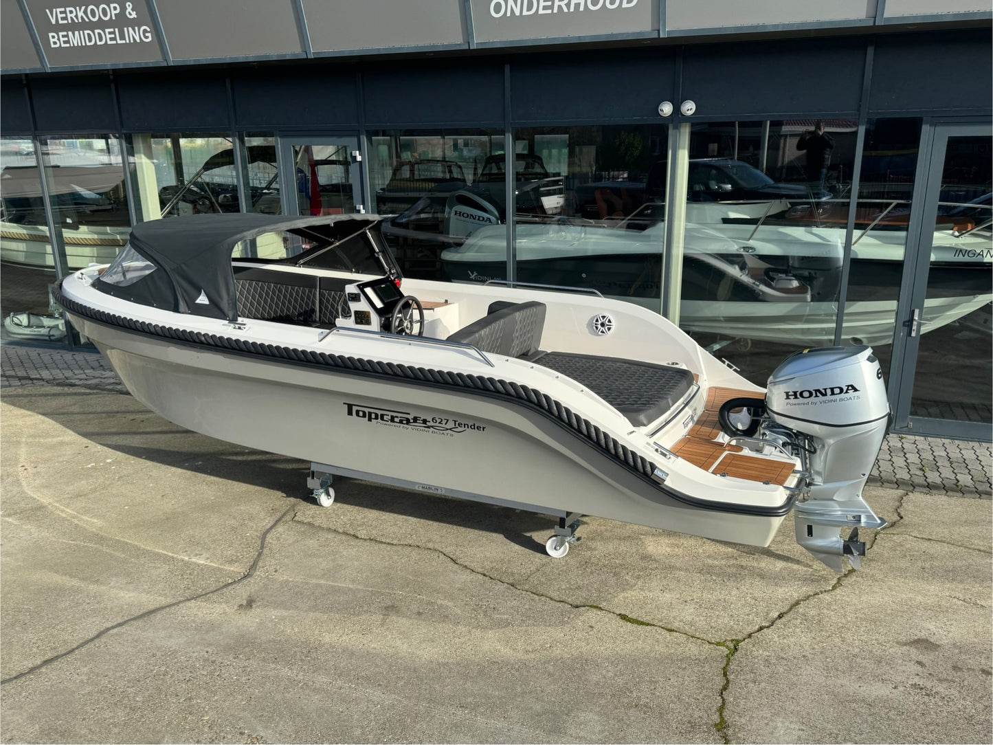 Nieuwe Topcraft 627 tender met Honda 60pk Vaarklaar