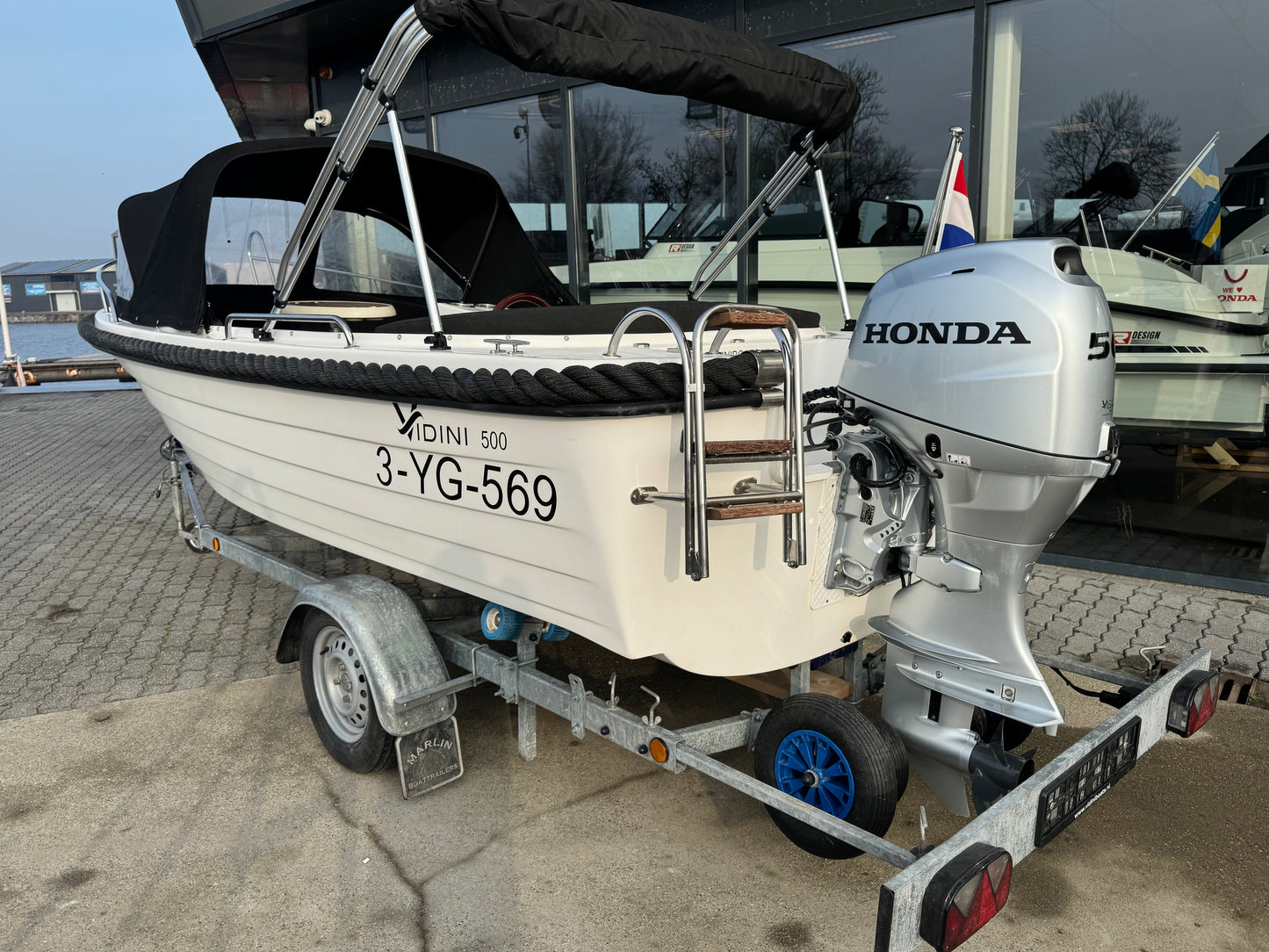 Vidini 500 sloep met Honda 50pk en Marlin trailer