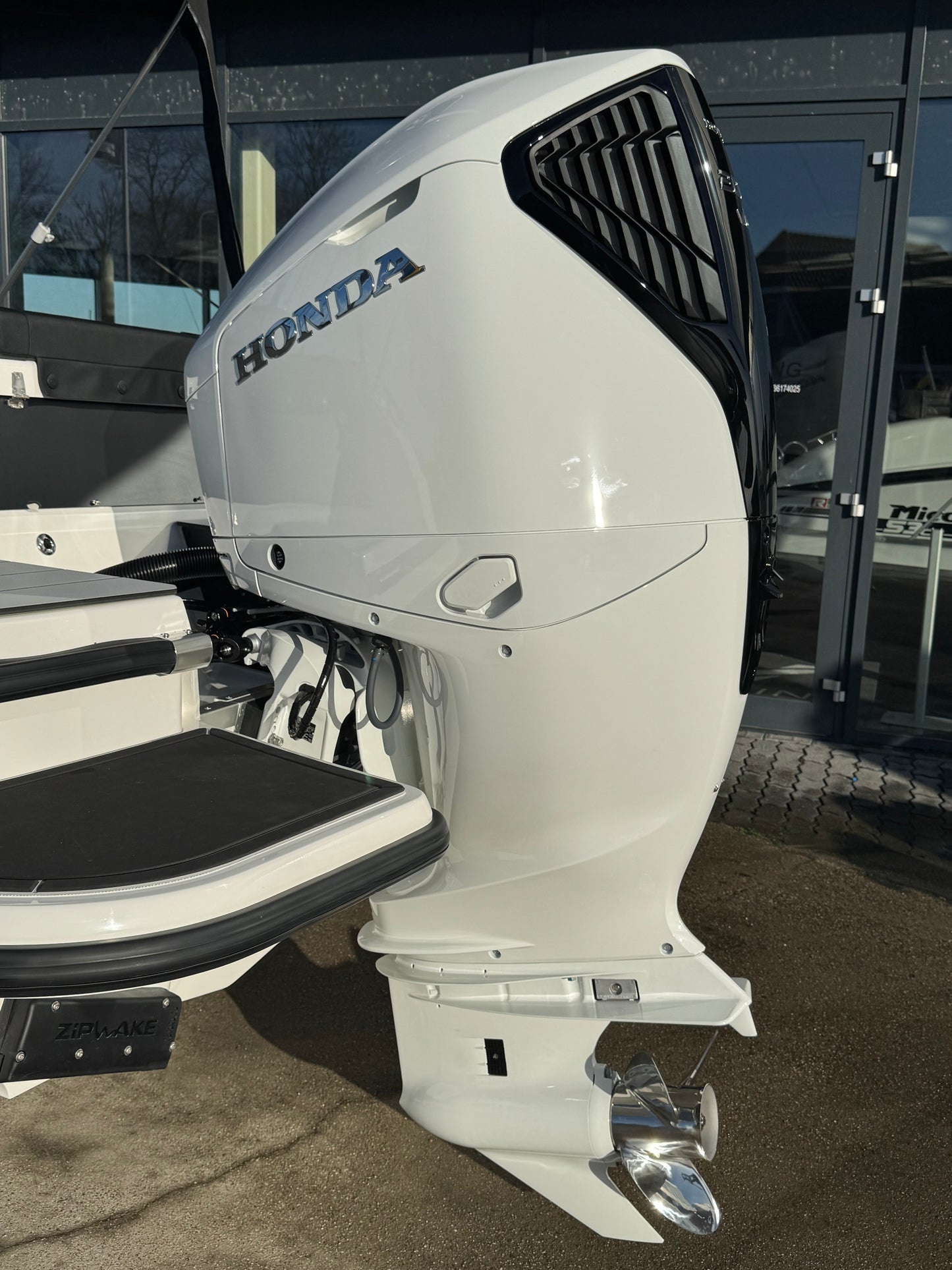 *Nieuw* Micore 68BR R-design met Honda 200pk V6 *Zweedse kwaliteit*